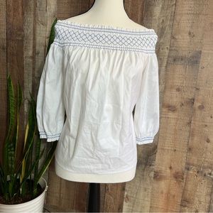 Vineyard Vines Off Shoulder Top Lightweight Flowy Blue Embroidery coastal